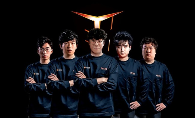 击败对手 击败对手