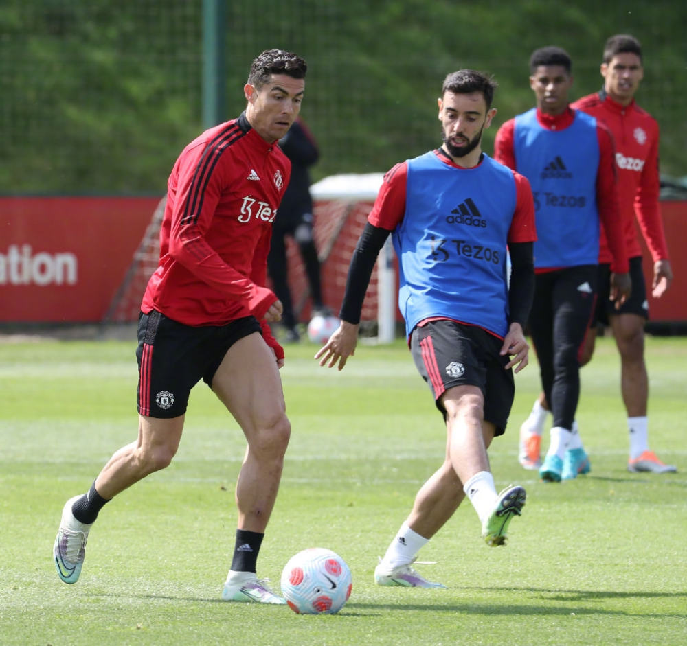 许多18至 许多18至