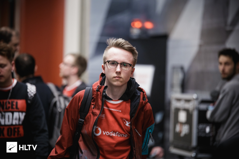 提前触发条 提前触发条