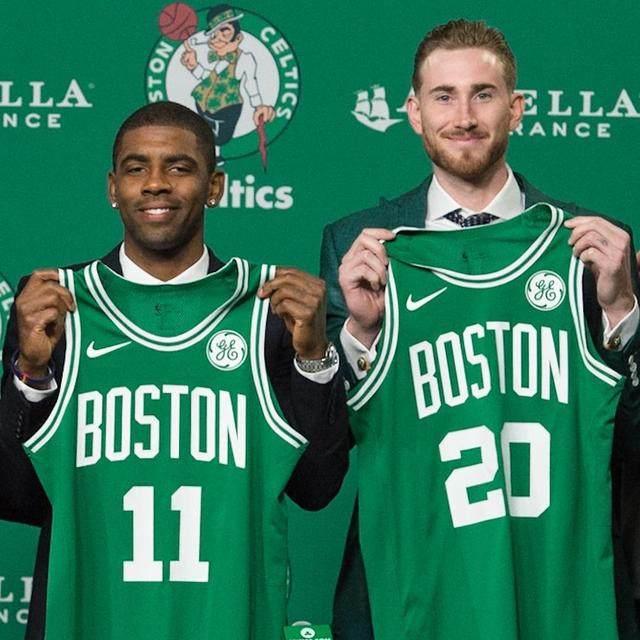 间争夺小龙 间争夺小龙