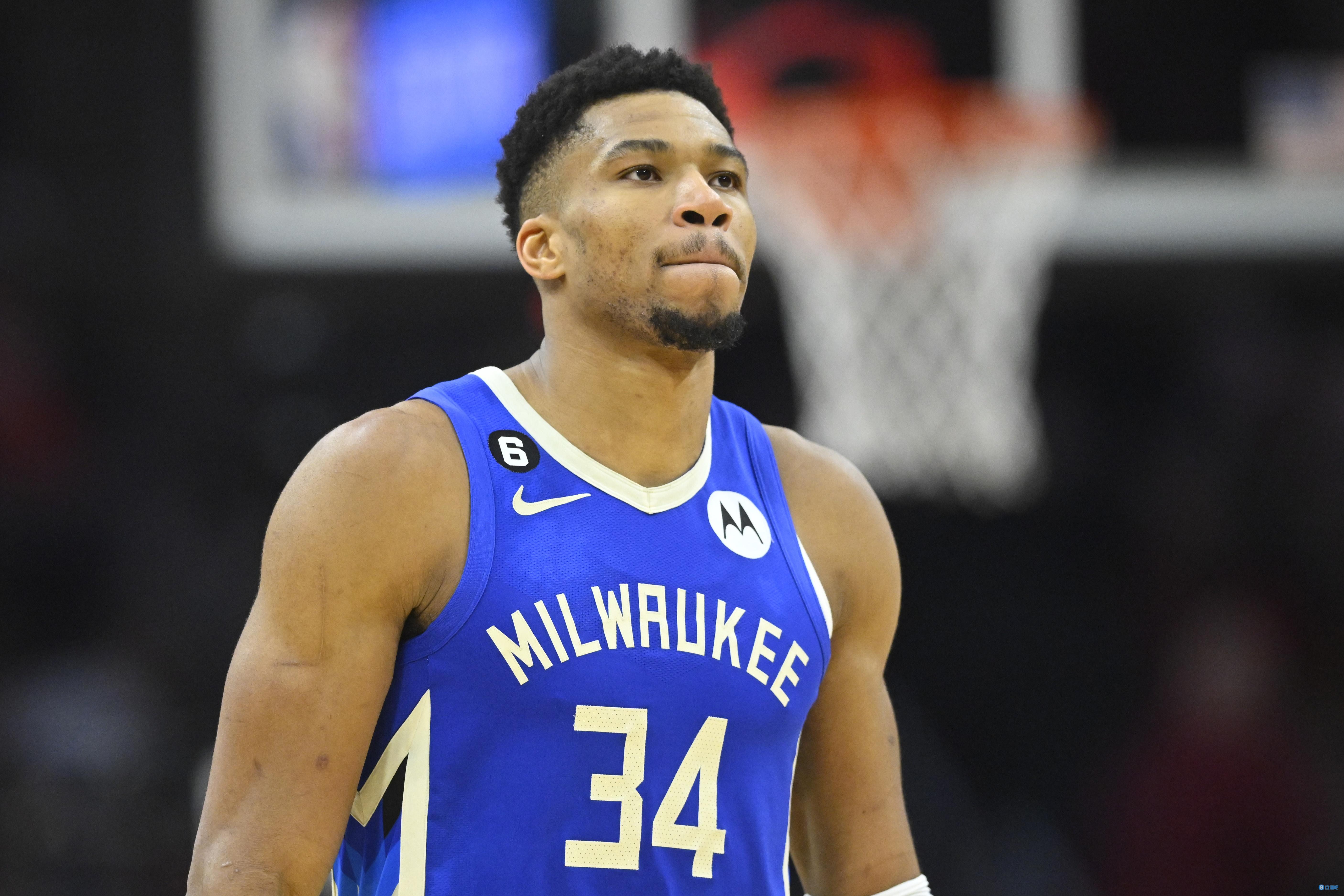 首秀对手竟 首秀对手竟